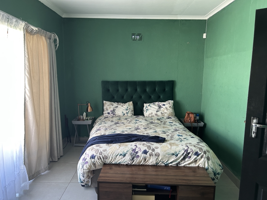 To Let 4 Bedroom Property for Rent in St Michaels Western Cape